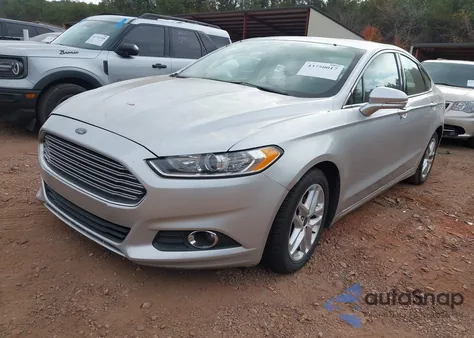 2016 Ford Fusion Se z USA, uszkodzony, nr VIN 3FA6P0HD5GR196840